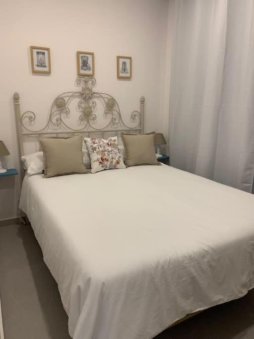 Apartamento En Centro Historico Cerca De La Playa Lägenhet Cádiz Exteriör bild